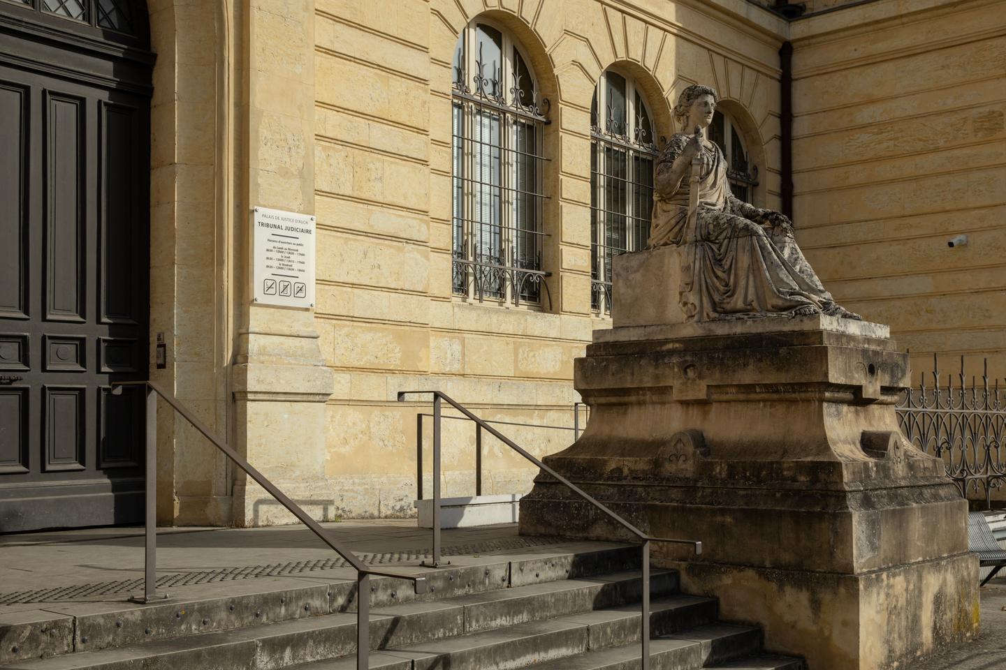 Au tribunal d'Auch, au cœur de l'affaire Lyhanna, des avocats en défense  des magistrats