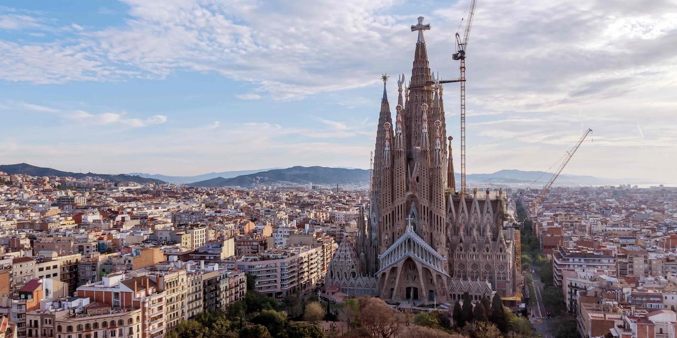 Le pape Léon XIV célébrera une messe à la Sagrada Familia de Barcelone le  10 juin, pour le centenaire d'Antoni Gaudi