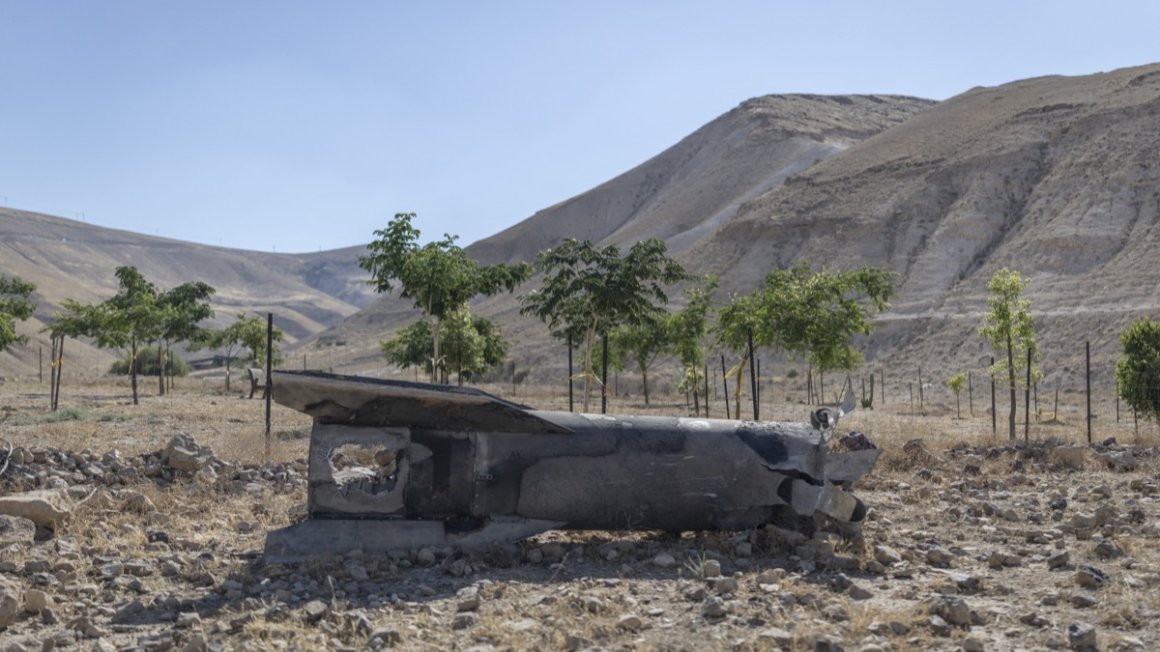 En direct - Guerre au Moyen-Orient : échanges de frappes entre les États- Unis et l'Iran, des bases américaines en Jordanie et au Bahreïn ciblées par  Téhéran