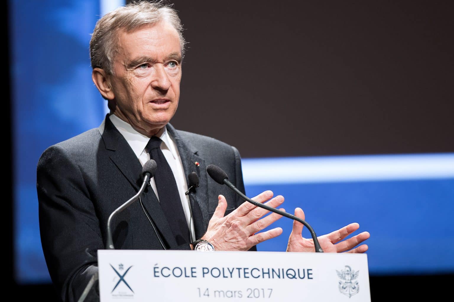 Magnat du luxe, découvrez le portrait de Bernard Arnault | Luxus Magazine