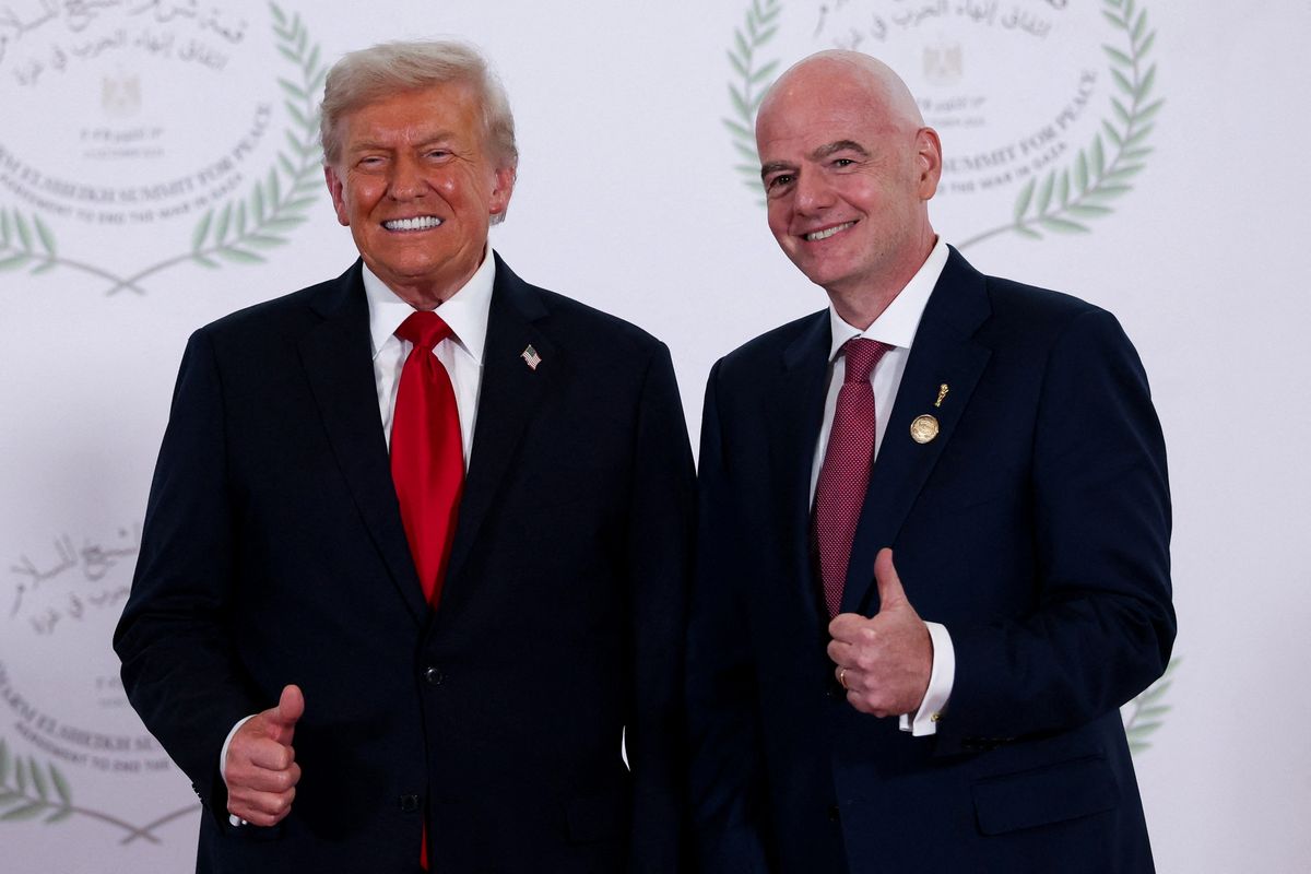 Coupe du monde 2026 | Gianni Infantino, Donald Trump, le prix de la Paix et  Alice au pays du surnaturel - Eurosport