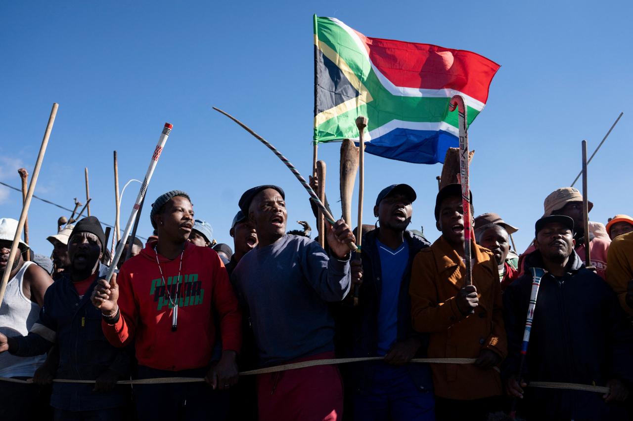 La vague xénophobe en Afrique du Sud, ultime “déshonneur” de la nation arc- en-ciel