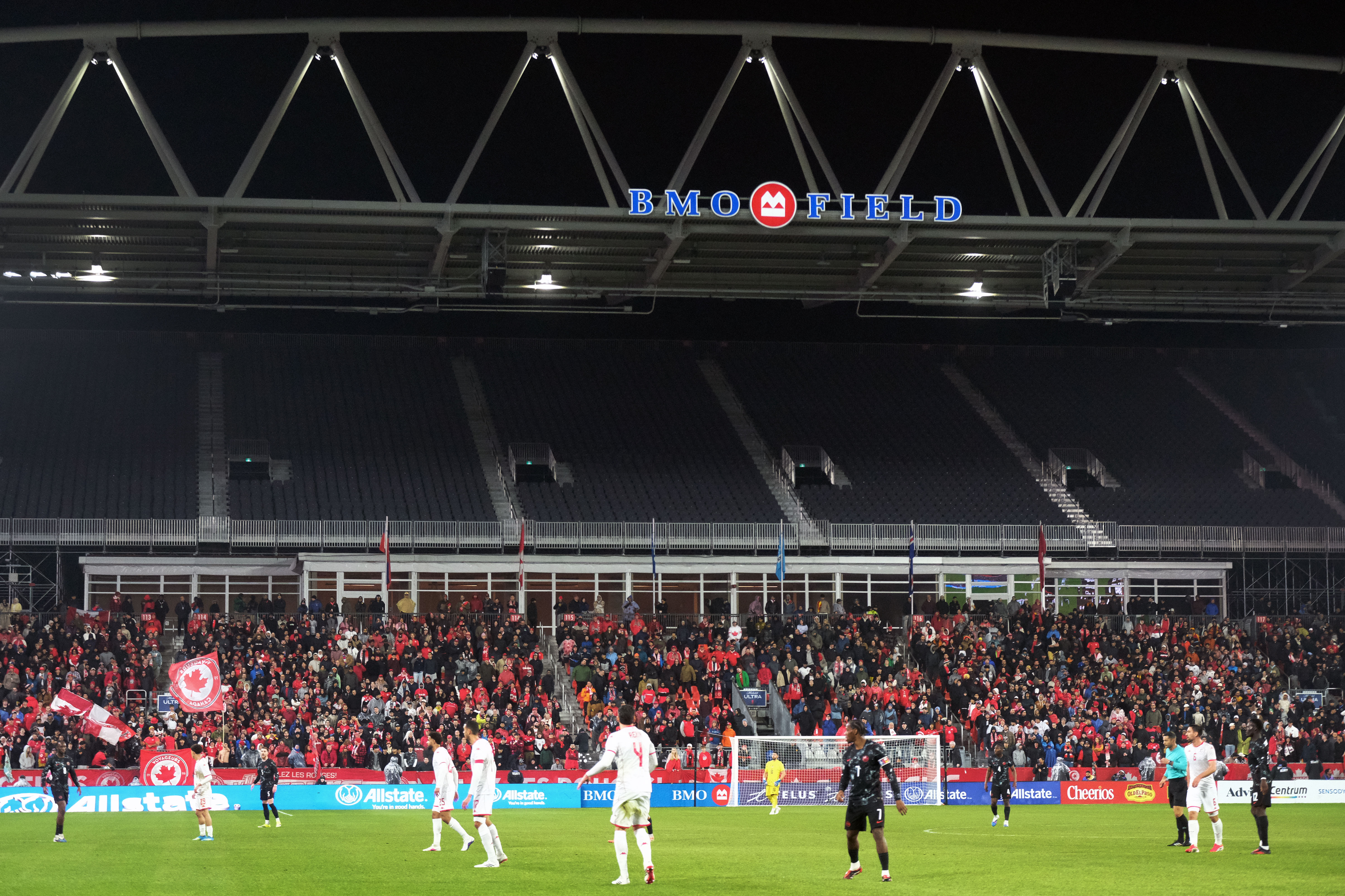 VERS LA COUPE DU MONDE | Une empreinte carbone record?