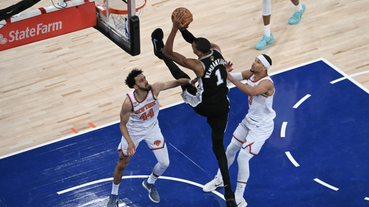 Finale NBA: Wembanyama relance les Spurs à New York - France 24