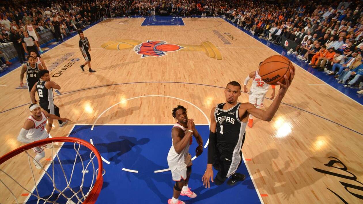 NBA. Victor Wembanyama relance la finale : les Spurs gagnent à New York et  réduisent l'écart face aux Knicks