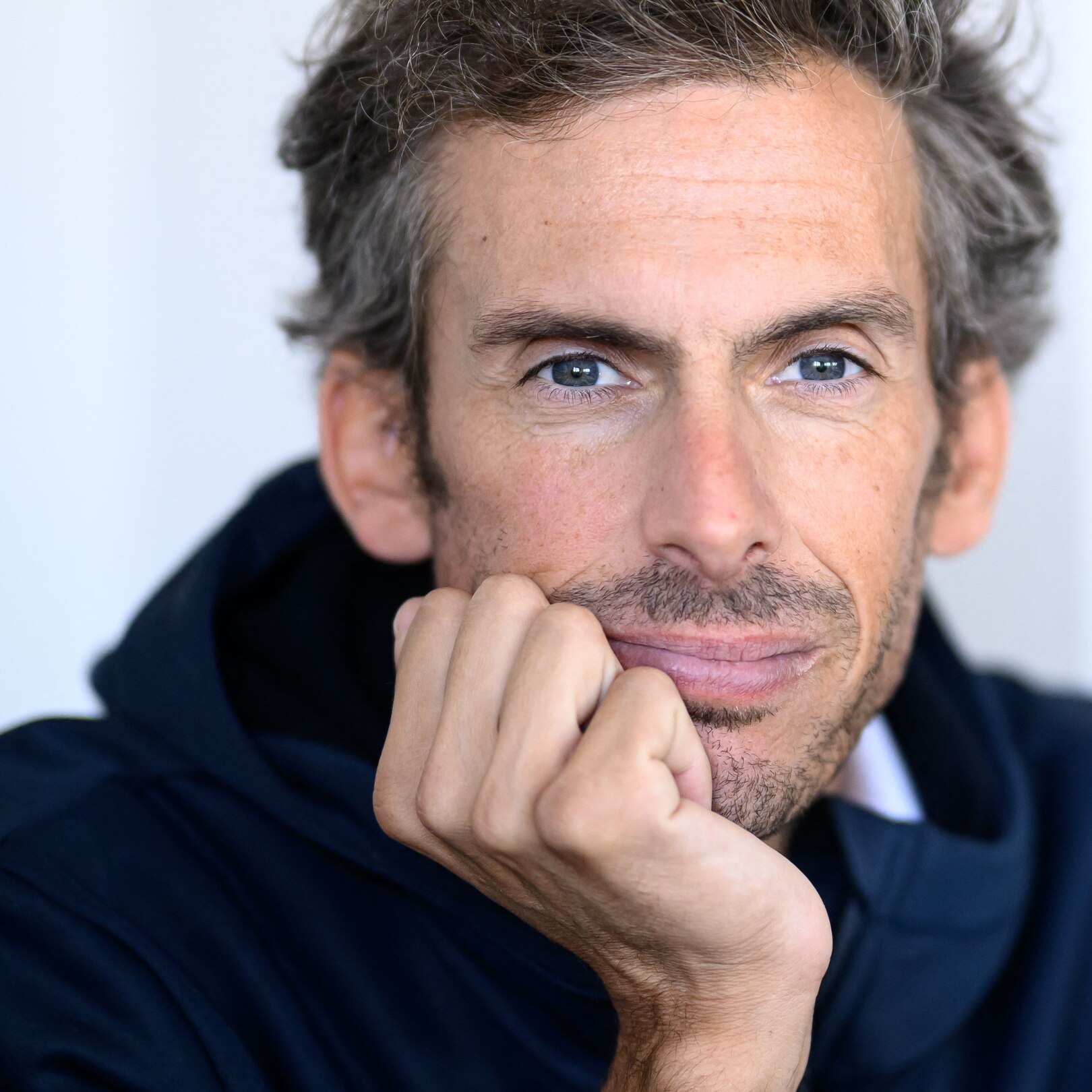 Charlie Dalin a gagné le dernier Vendée Globe alors qu'il souffre du cancer  - La Libre