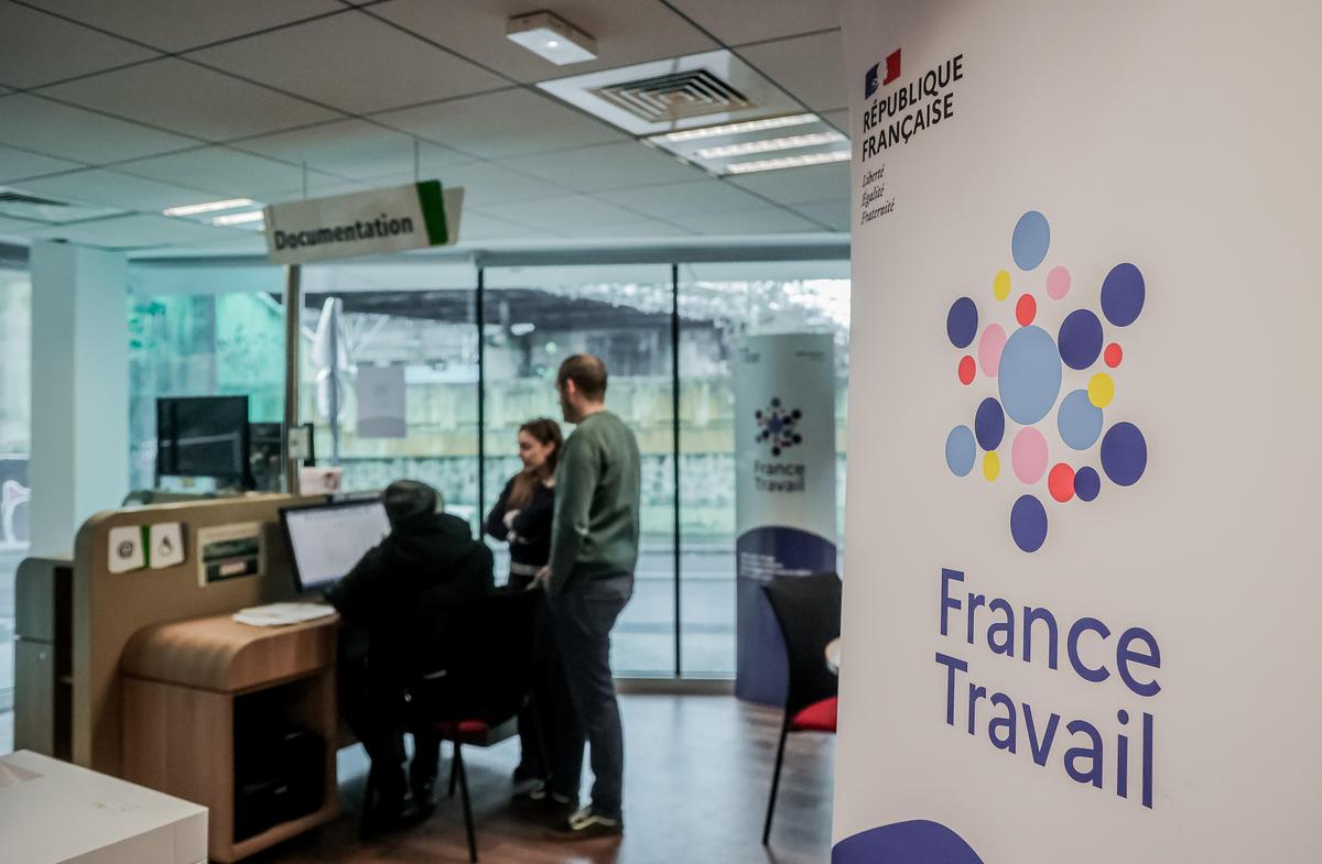 Territoires zéro chômeur longue durée » : le gouvernement s'inquiète pour  la survie du dispositif