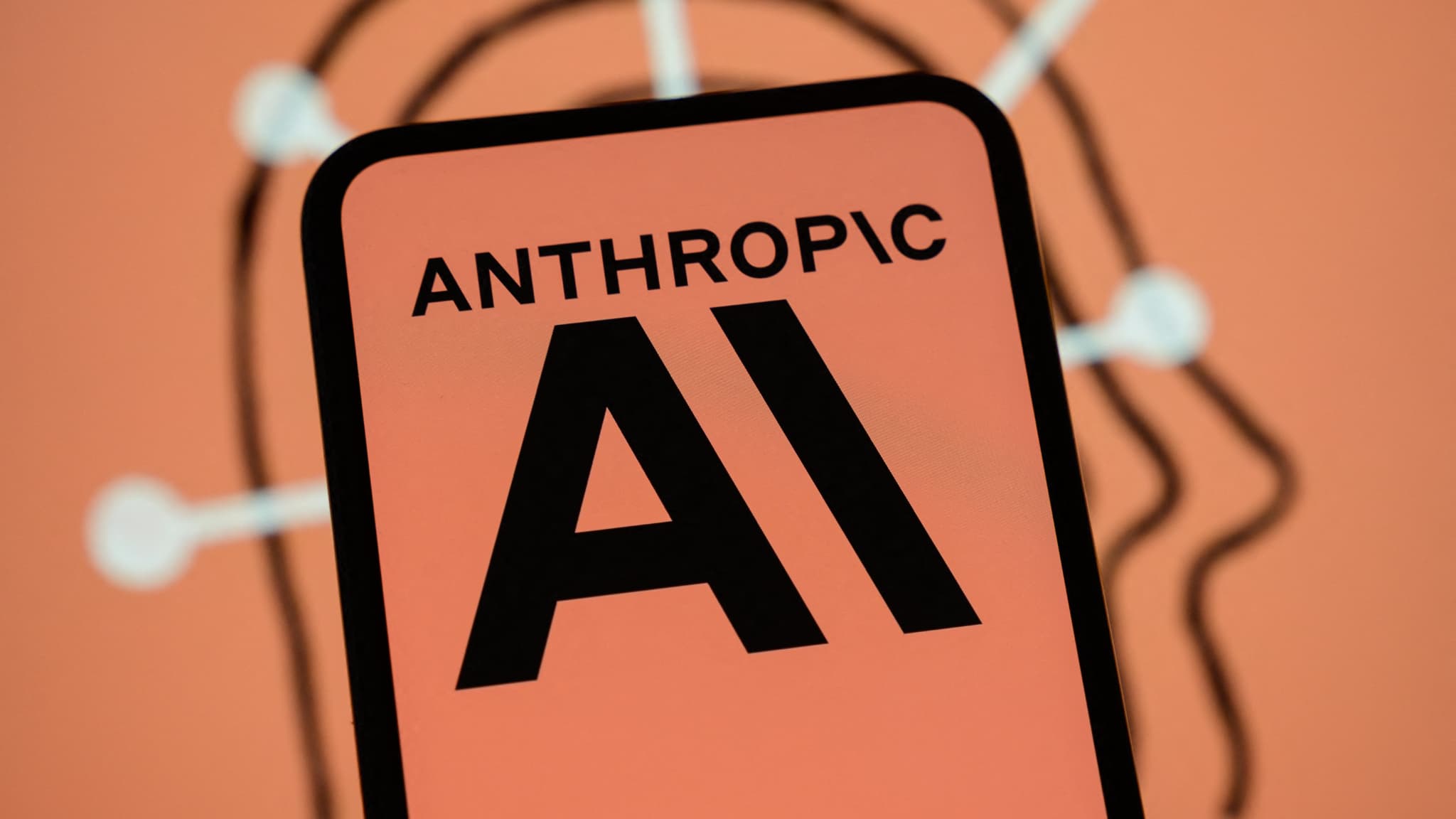 Réalité proche ou "marketing de la peur": Anthropic appelle à suspendre le  développement de l'IA, elle pourrait rapidement être capable de s'améliorer  seule, sans contrôle humain