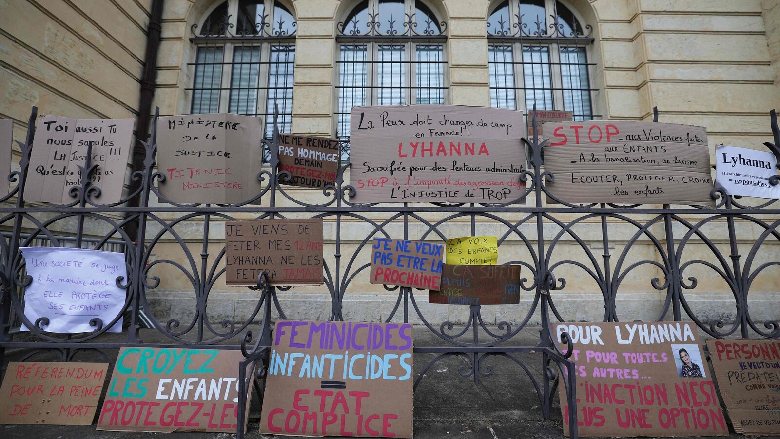 Affaire Lyhanna : la mère d'une victime présumée de Jérôme Barella va  déposer plainte contre l'État pour faute lourde - Le Parisien