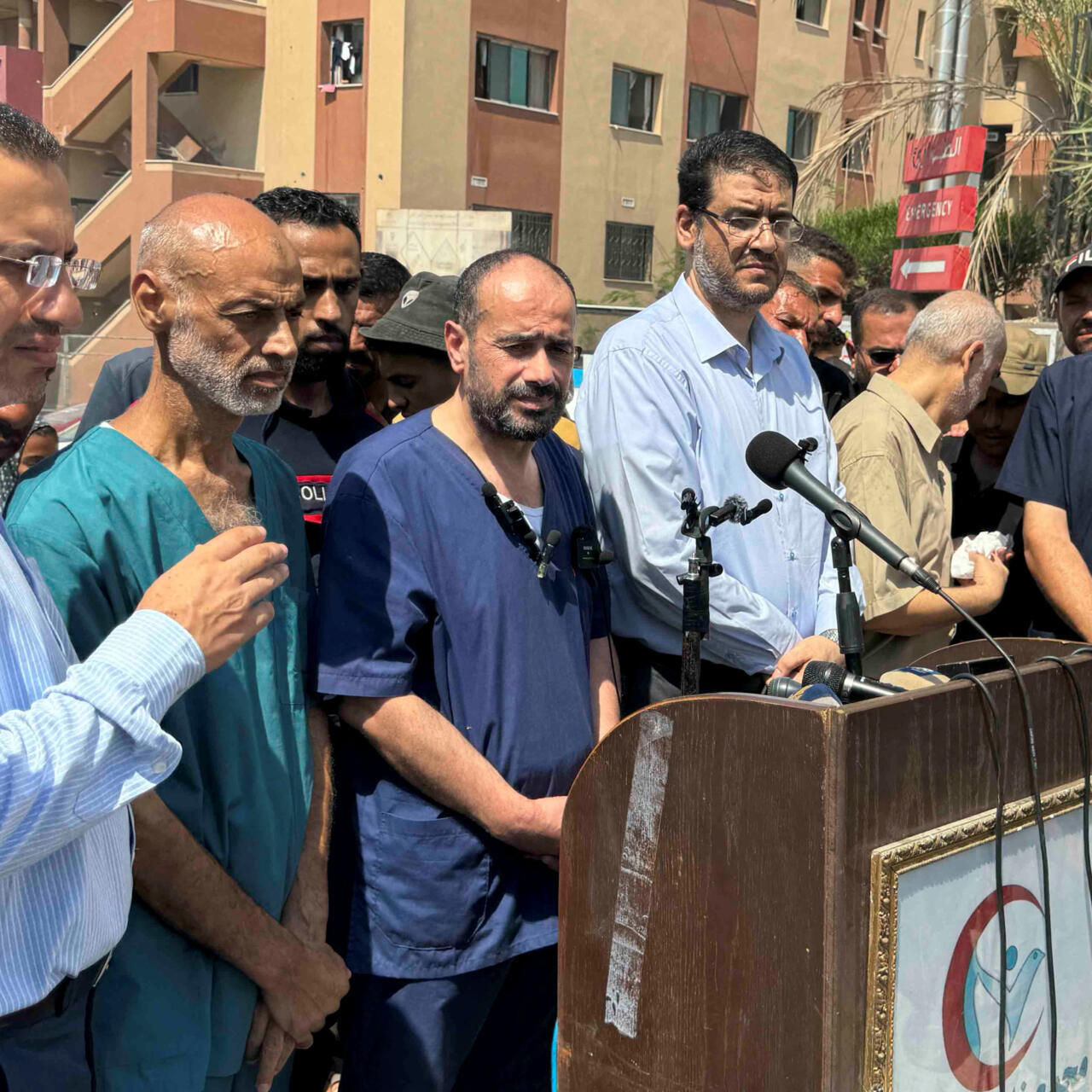 Gaza: libéré après sept mois, le directeur de l'hôpital al-Chifa affirme  avoir été «torturé» par Israël - RFI