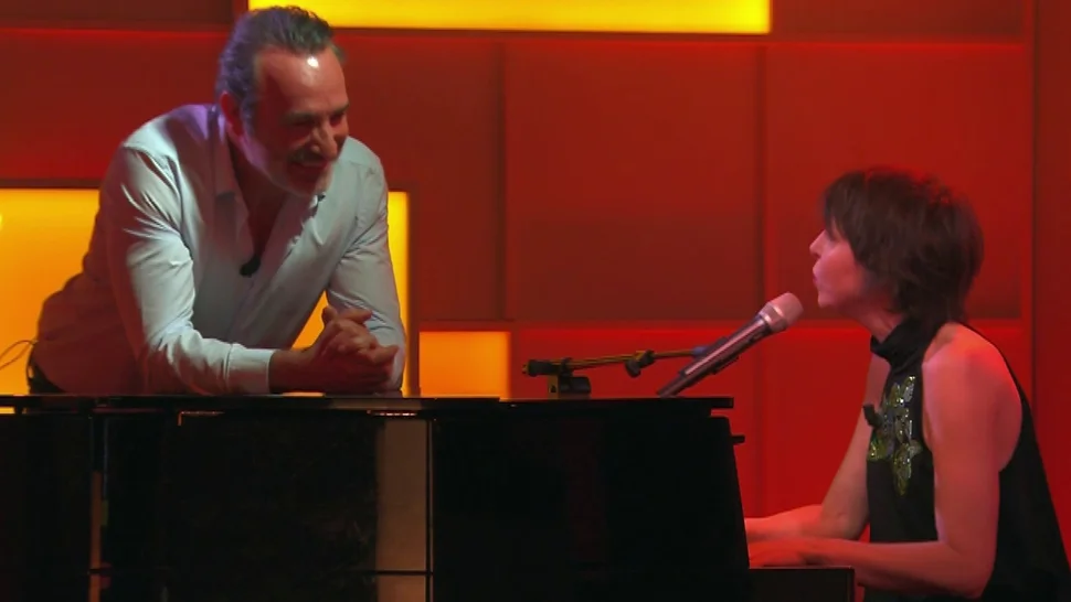 Jeanne Cherhal - Chanson hommage à Jean Dujardin (live) - Extrait vidéo C à  vous la suite | France TV
