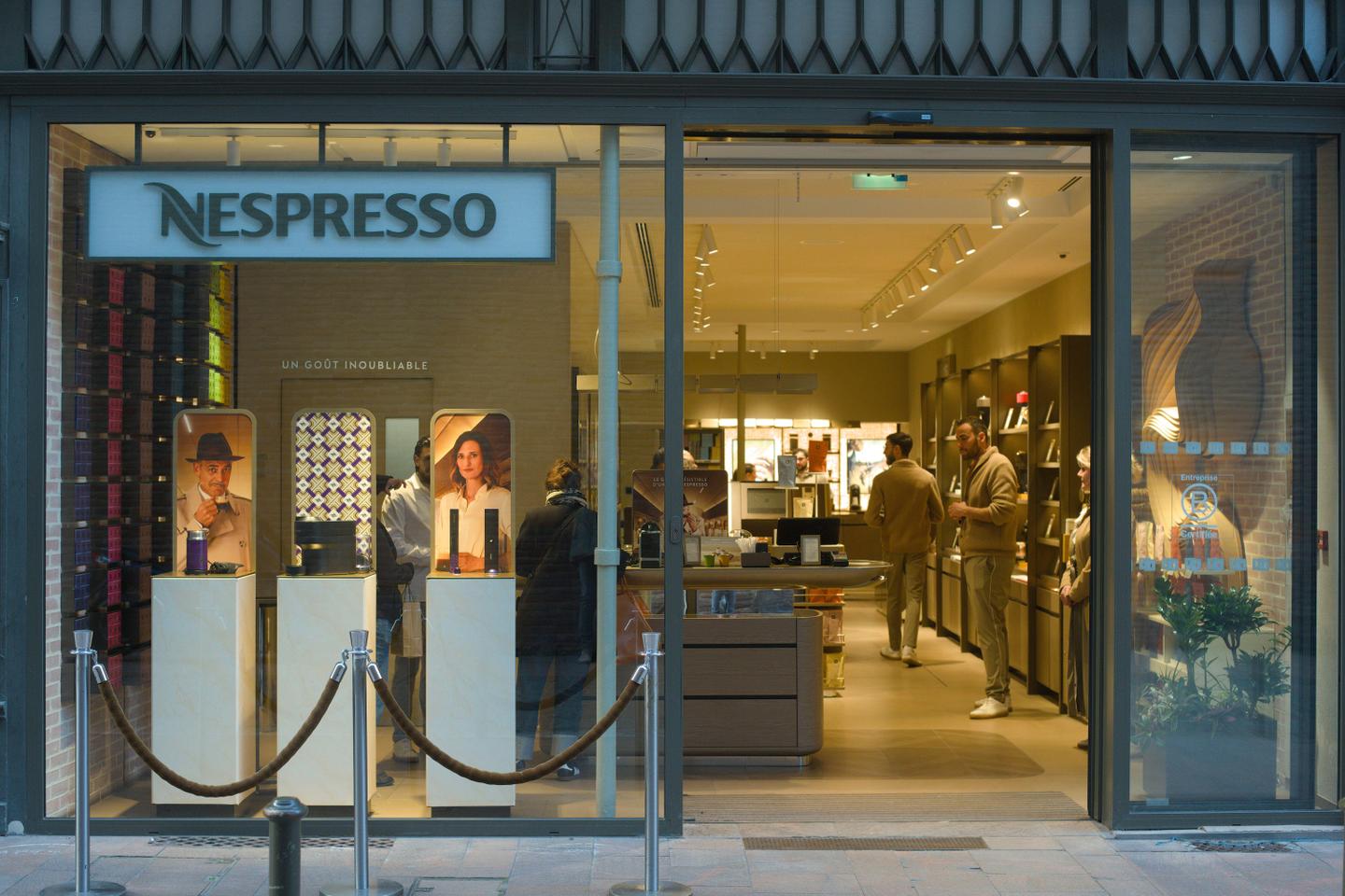 Nestlé ferme le centre de relation client de Nespresso à Lyon et supprime  178 postes en France