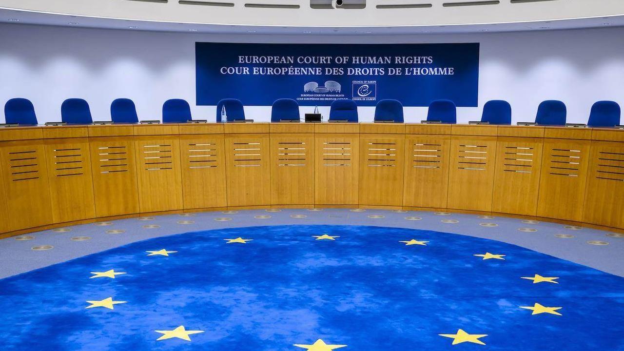 L'Italie condamnée par la CEDH pour son inaction face aux dépôts de déchets  toxiques par la mafia | RTS