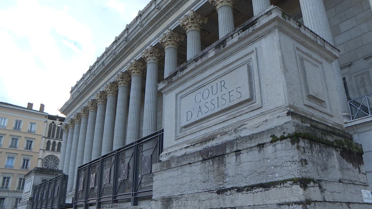 Il était désireux de bénéficier de l'expérience de Dominique Pelicot" : Un  garde du corps jugé à Lyon pour avoir violé sa compagne par soumission  chimique