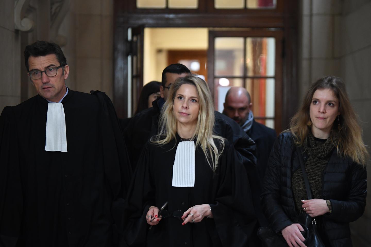 Procès du « viol du 36 » : sept ans de prison requis contre les deux  policiers