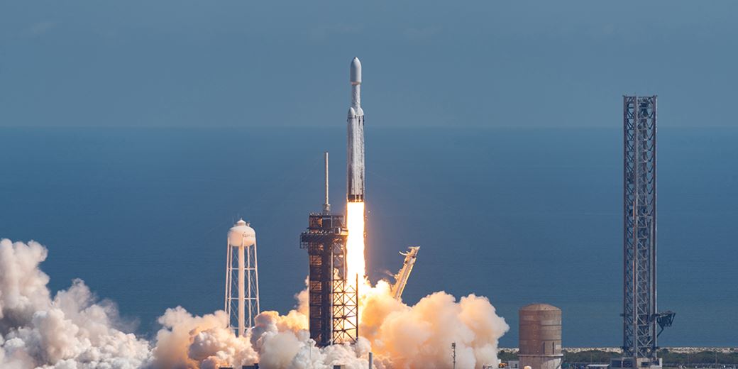 SpaceX vaut la moitié de sa valeur affichée, avertit Morningstar