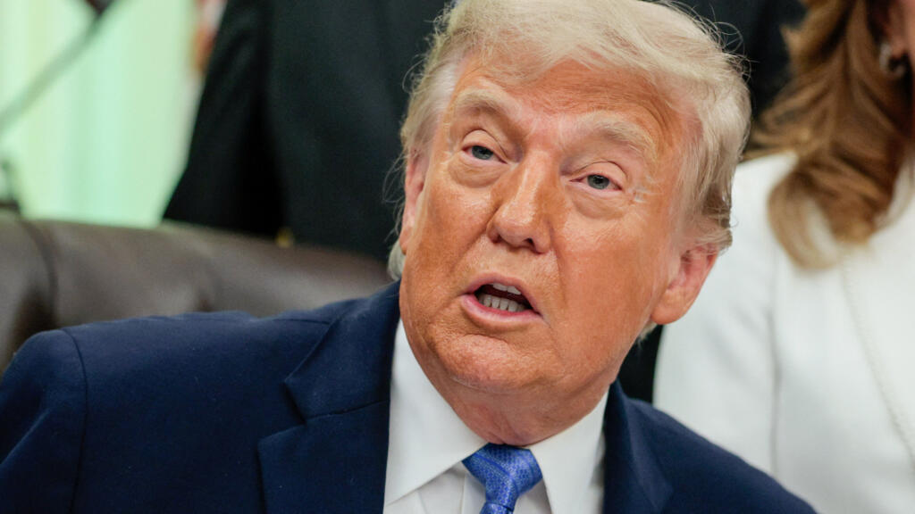 EN DIRECT - Moyen-Orient: Donald Trump annonce annuler les frappes et  évoque un possible accord avec l'Iran - RFI