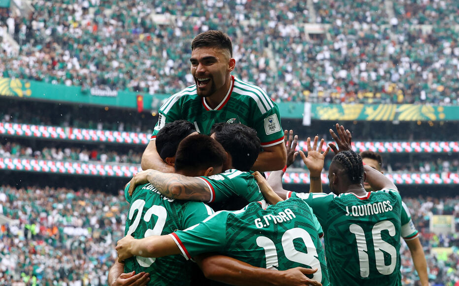 Mexique-Afrique du Sud (2-0) : débuts rêvés pour les Mexicains, supérieurs  et vainqueurs du match d'ouverture de la Coupe du monde 2026 - Le Parisien