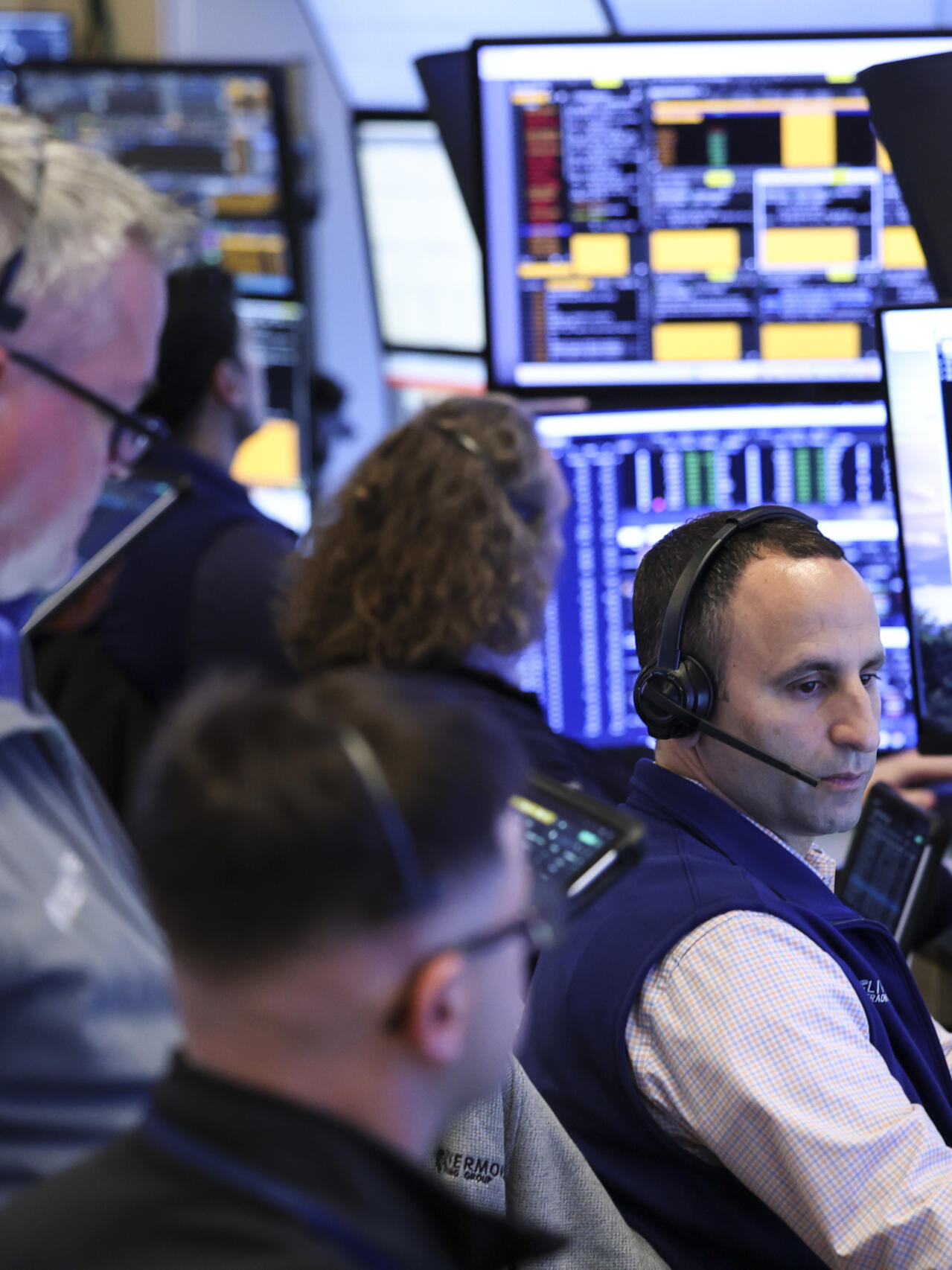 Les Bourses mondiales tablent sur un accord USA-Iran, la tech recherchée