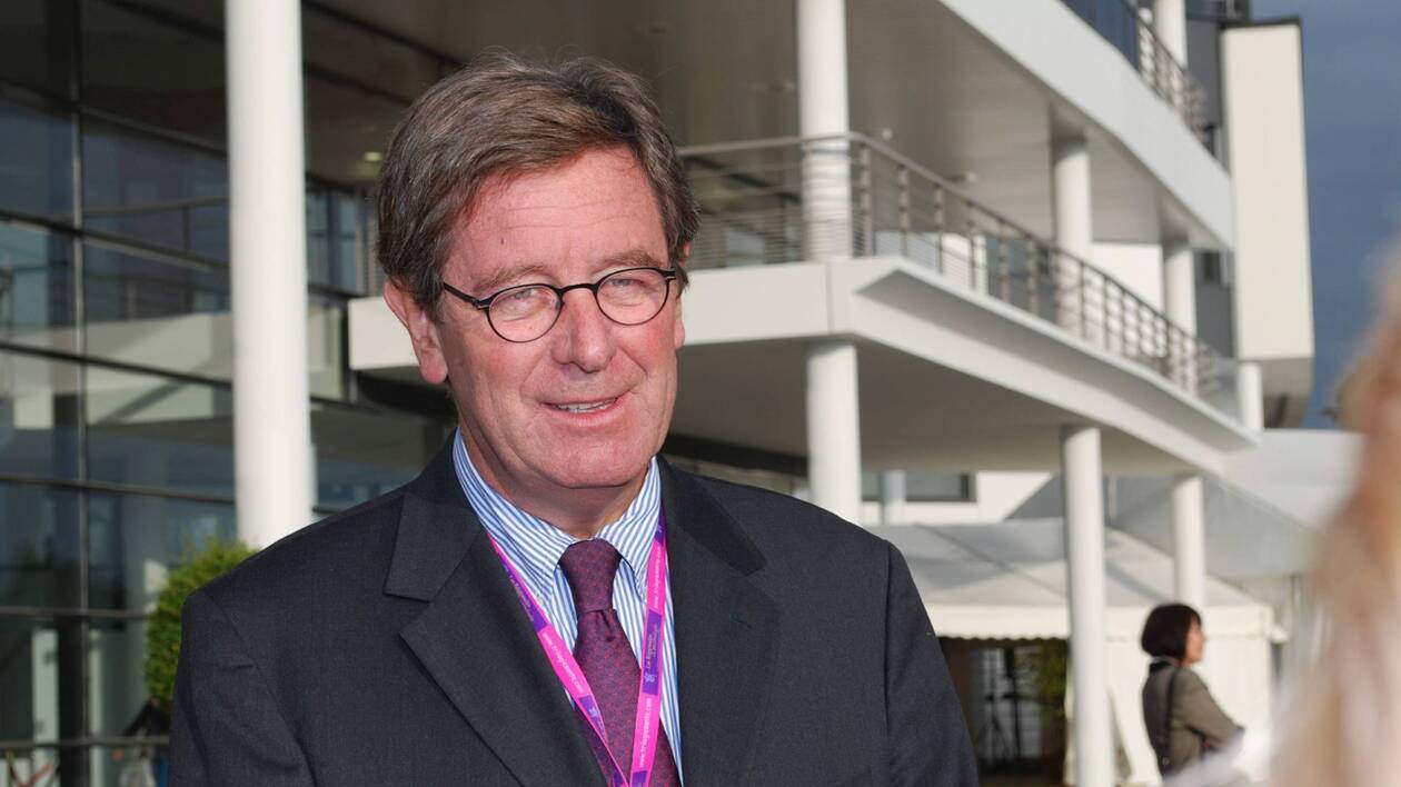 Fondation des entreprises du médicament : la nomination de Jean-Luc  Harousseau fait débat
