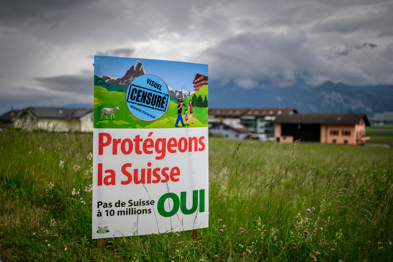 Plafonner la population à 10 millions d'habitants : le référendum choc  anti-immigration qui divise la Suisse