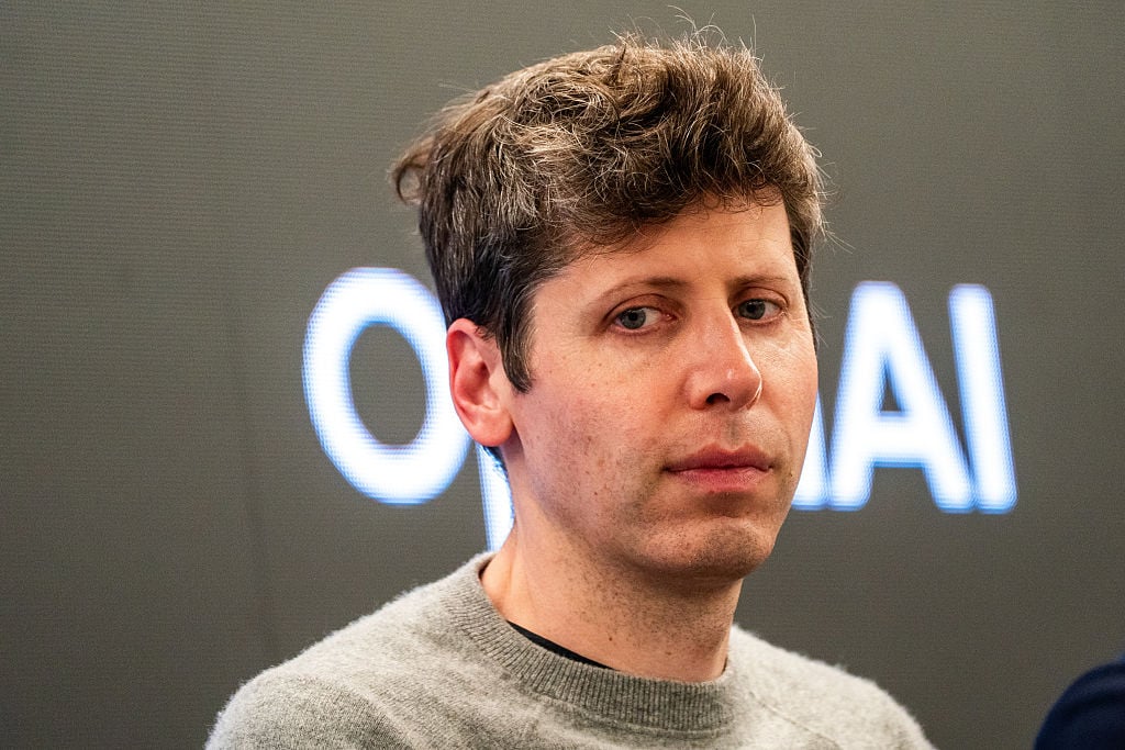 Sam Altman assiste au Sommet des dirigeants du G7 en France sur invitation  de Macron
