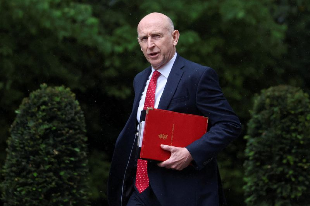 Royaume-Uni: Le ministre de la Défense démissionne, Starmer à nouveau  fragilisé - 11/06/2026 à 15:42 - Boursorama