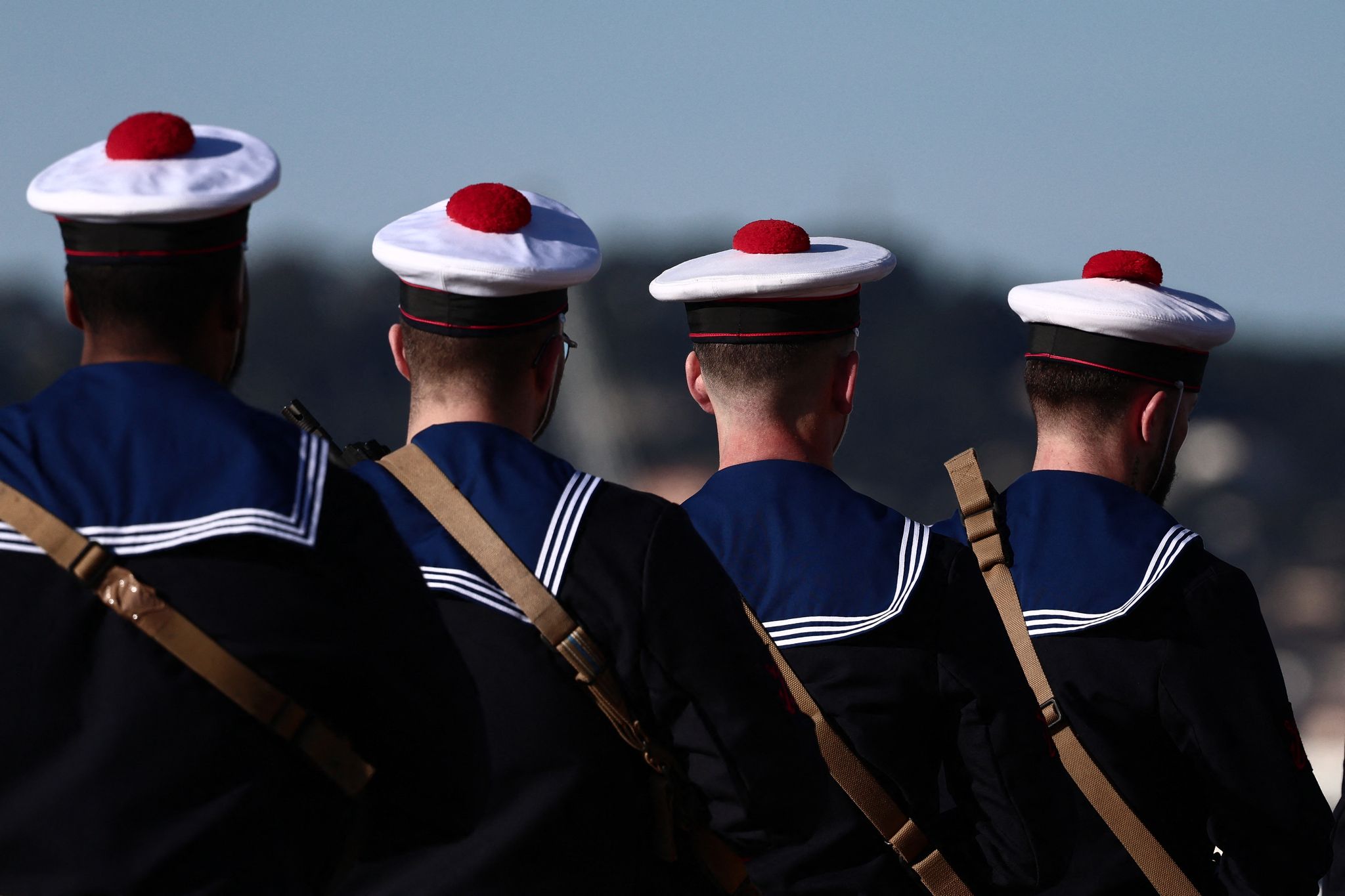 Service national : à Toulon, la Marine nationale en opération séduction