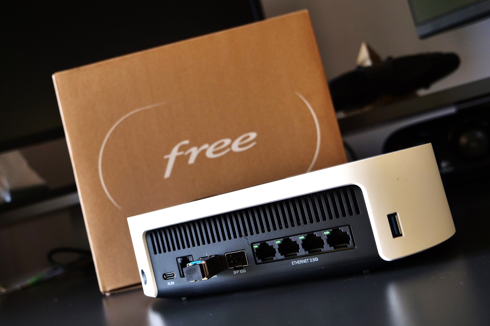 Free améliore le Wi-Fi de la Freebox et corrige enfin le bug agaçant des  possesseurs de Pixel
