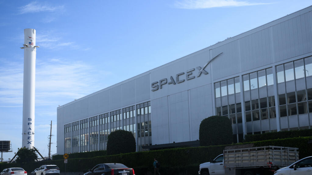 SpaceX officialise son entrée en Bourse record pour vendredi