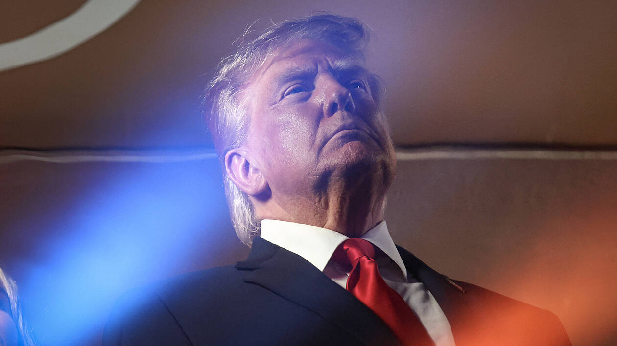 Guerre au Moyen-Orient : Donald Trump affirme que le Guide suprême iranien  a validé l'accord avec les États-Unis