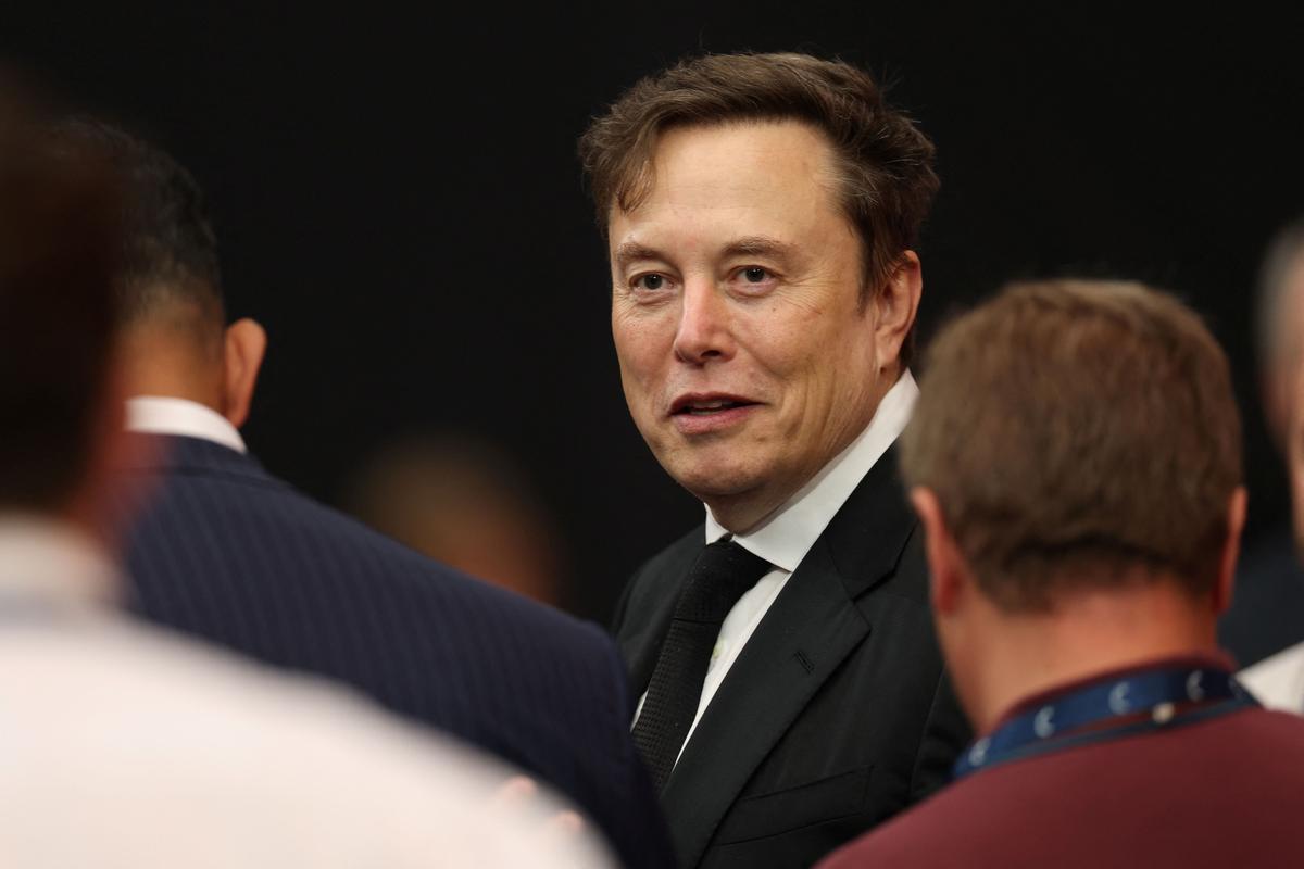 Rien que la vérité » : Elon Musk lance Grokipedia pour concurrencer  Wikipédia qu'il juge orienté à gauche