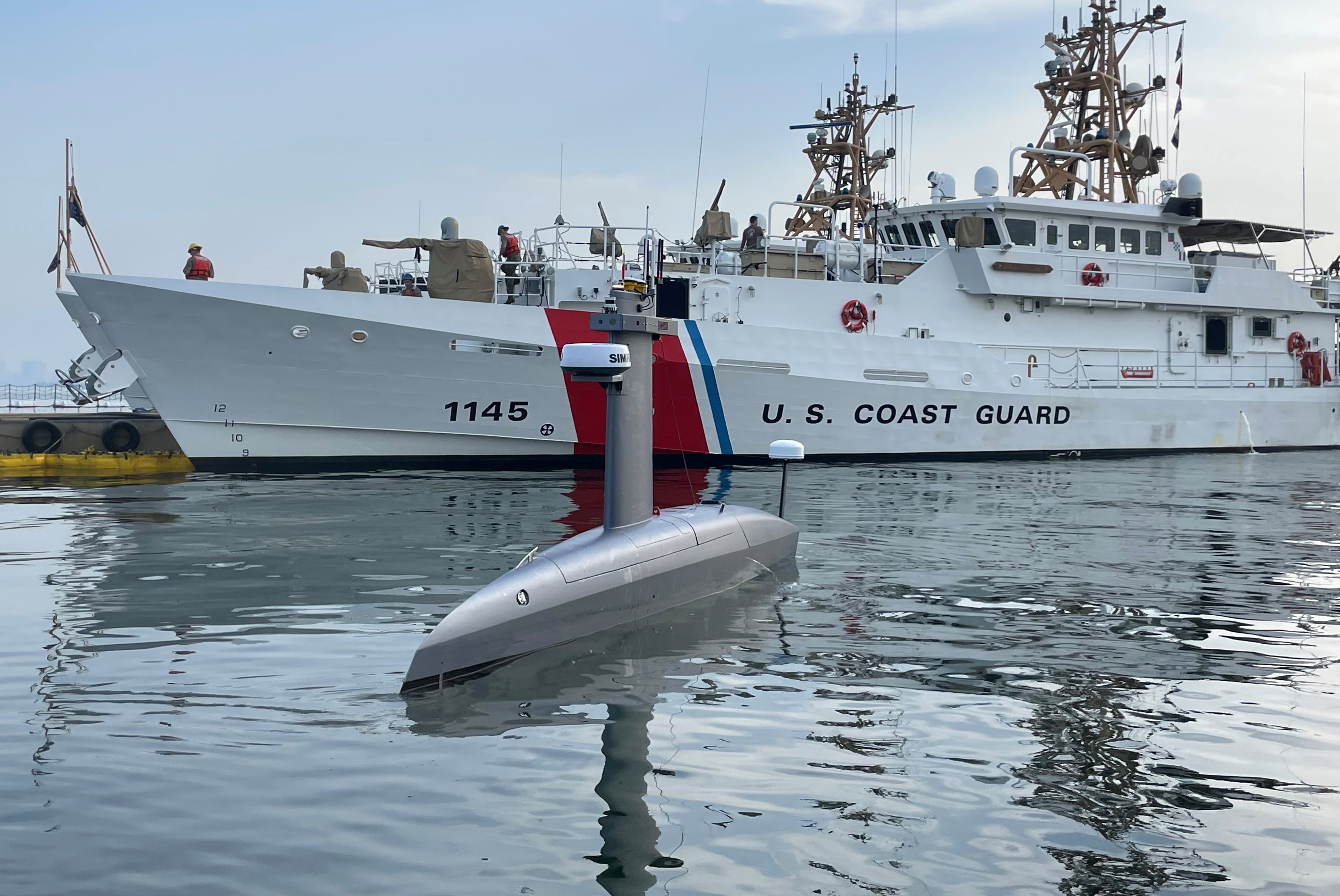 DriX participe aux évaluations pour la création d'une flotte de drones de  surface par l'US Navy | Mer et Marine