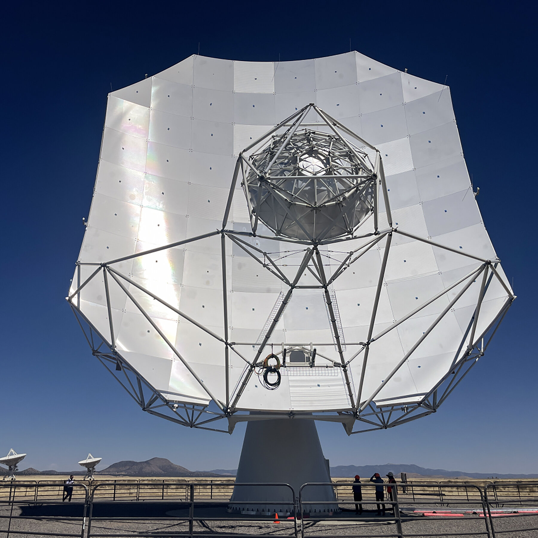 A New Era of Exploring the Universe in Radio - The New York Times