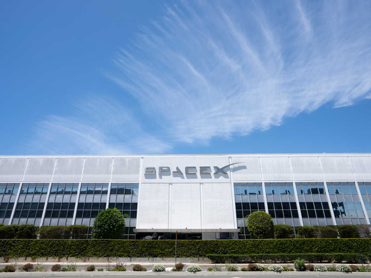SpaceX vise une introduction en Bourse mi-juin avec une levée record de 50 milliards  de dollars - Capital.fr