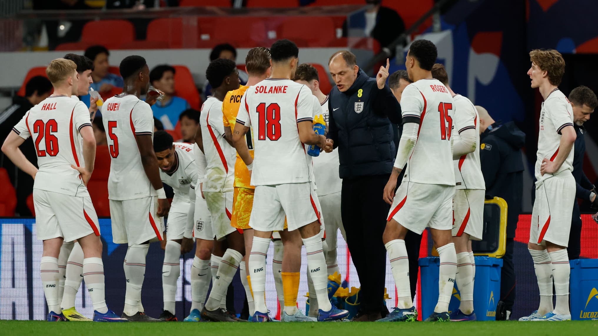Coupe du monde 2026: psychose chez les Three Lions? La Fédération anglaise  redoute des fuites après l'affaire d'espionnage en Championship