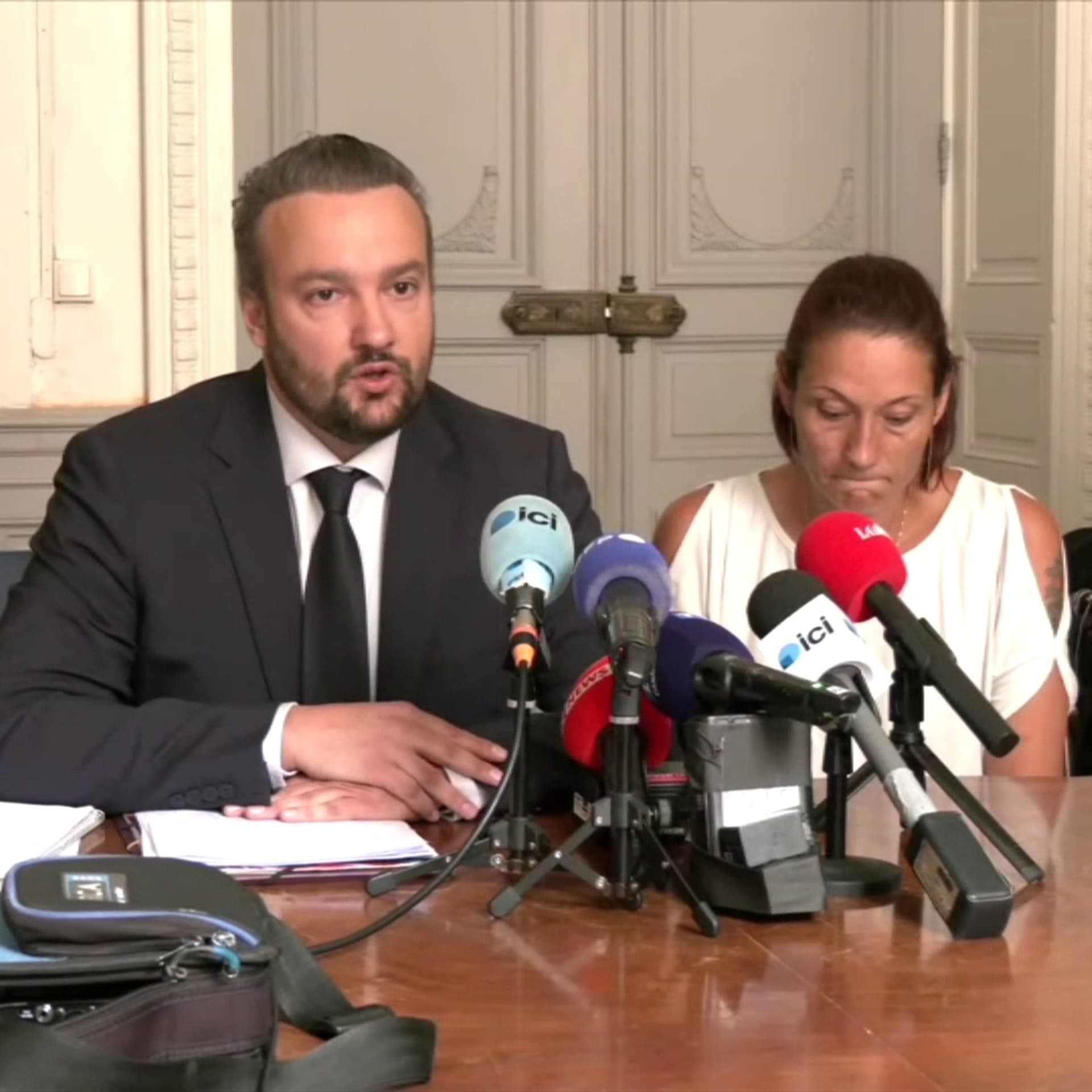 Affaire Lyhanna: l'avocat de la mère de Rosa, qui accuse Jérôme Barella de  viols, fustige "des enquêteurs paresseux à l'origine du drame"