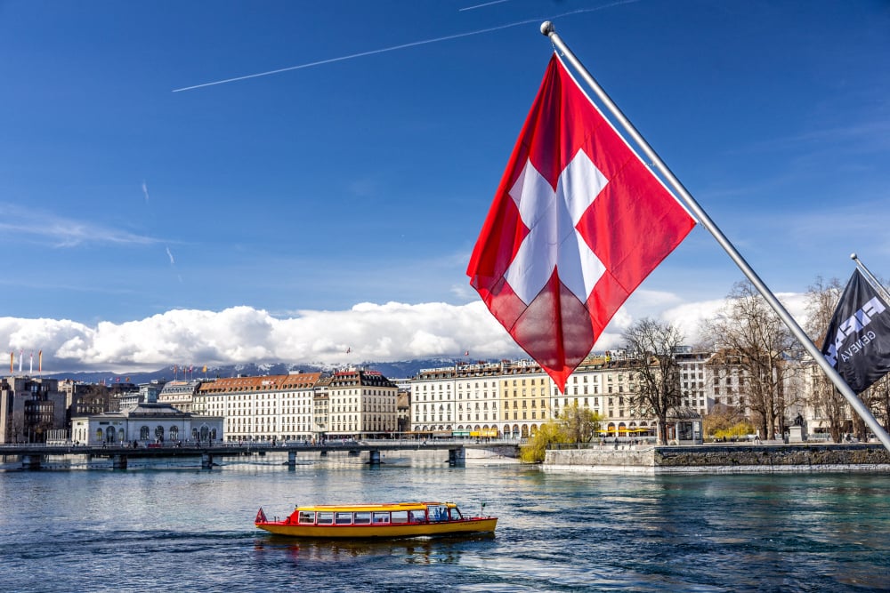 Population suisse limitée à 10 millions : pourquoi le projet  anti-immigration inquiète le monde économique