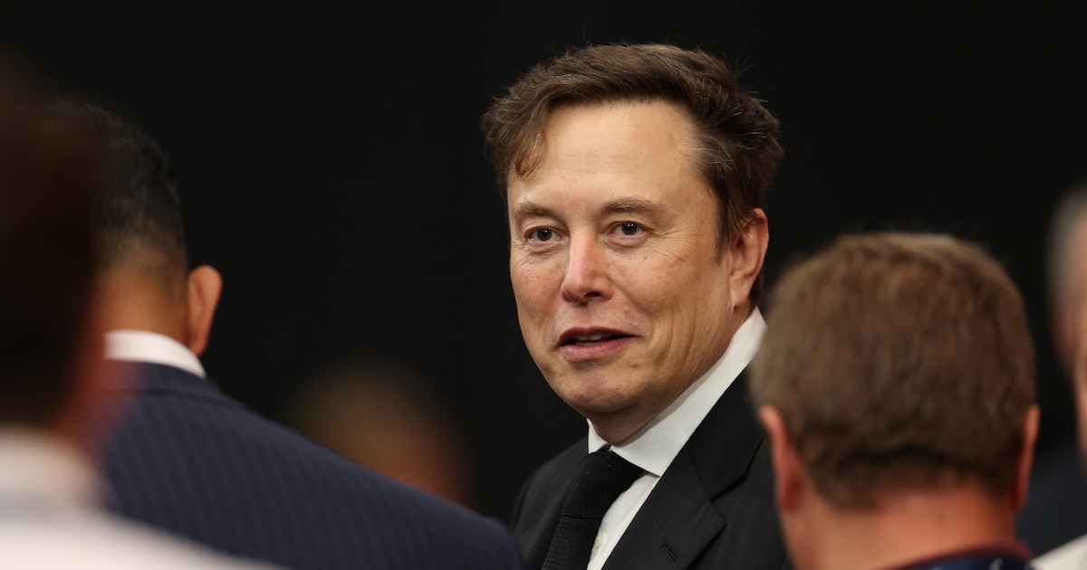 Tesla : cette victoire d'Elon Musk pourrait faire de lui le premier  trillionnaire de l'Histoire – L'Express