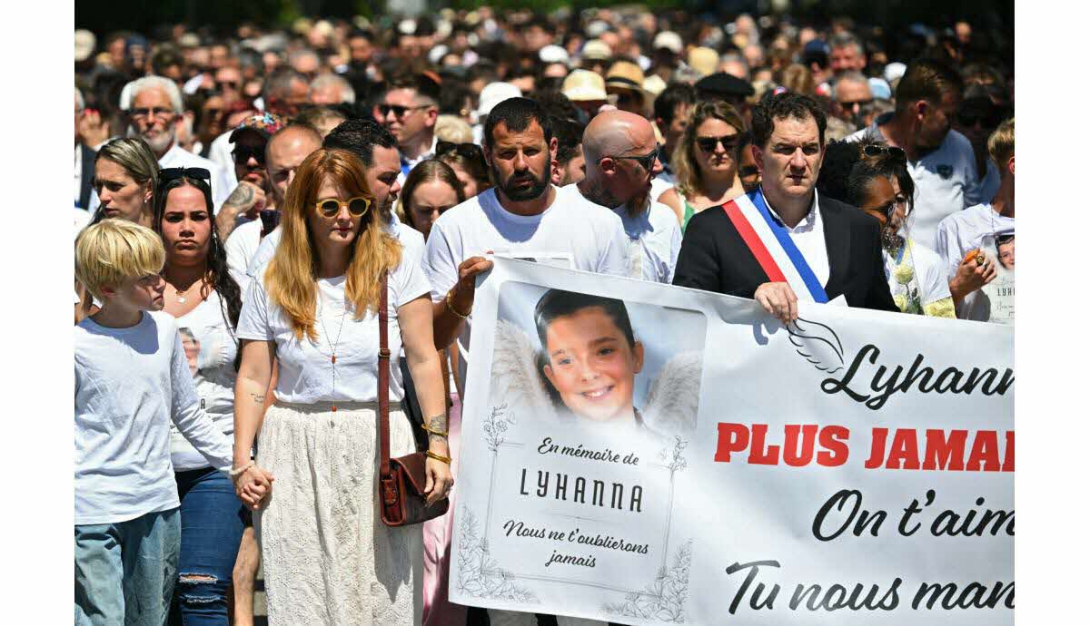 En direct Justice. Mort de Lyhanna : à la veille des obsèques de la  collégienne, un drame plus politique que jamais