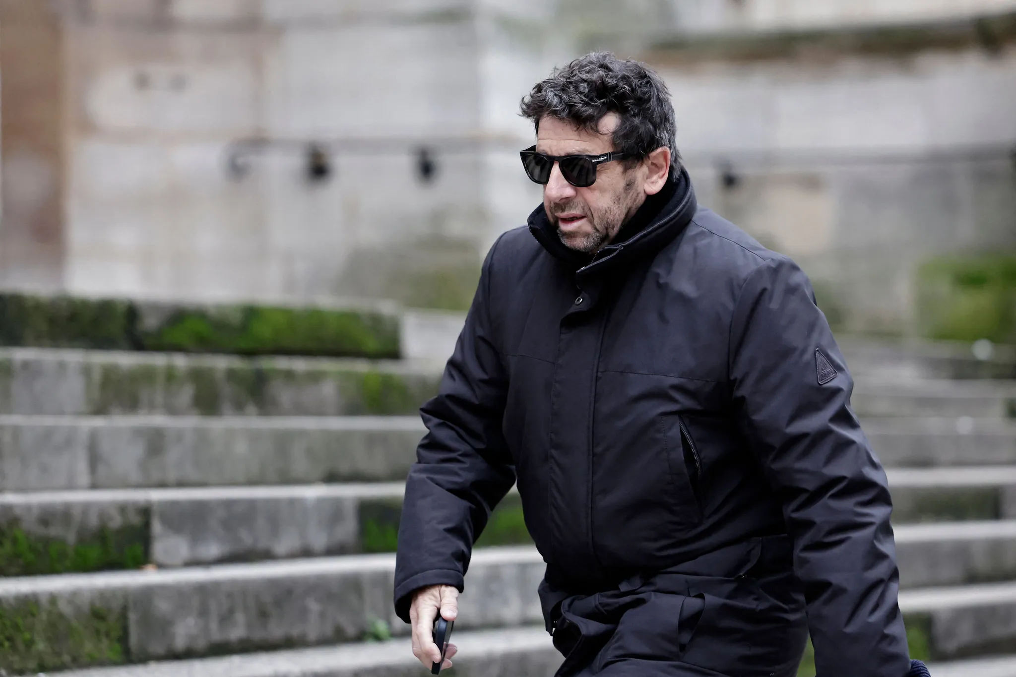 Le chanteur Patrick Bruel visé par deux nouvelles plaintes pour violences  sexuelles | France Inter