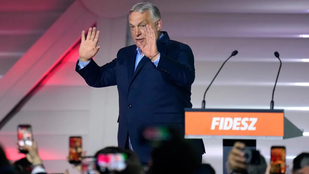 Hongrie: malgré sa défaite aux législatives, Viktor Orban reste le chef du  Fidesz - Yahoo Actualités France