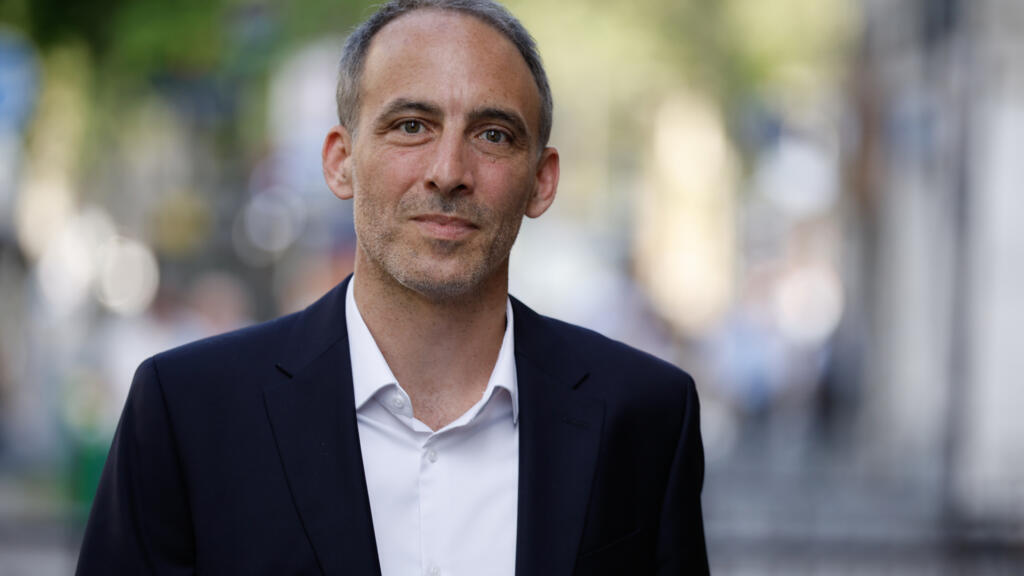 A Aubervilliers, Raphaël Glucksmann au défi de convaincre son camp