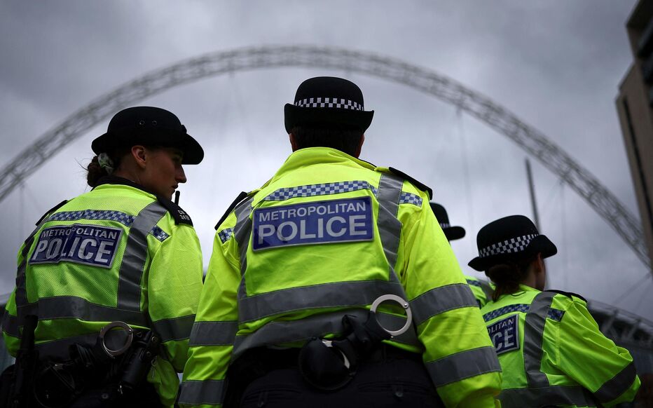 L'IA envisagée par les policiers de Londres pour lutter contre la  pédocriminalité - Le Parisien