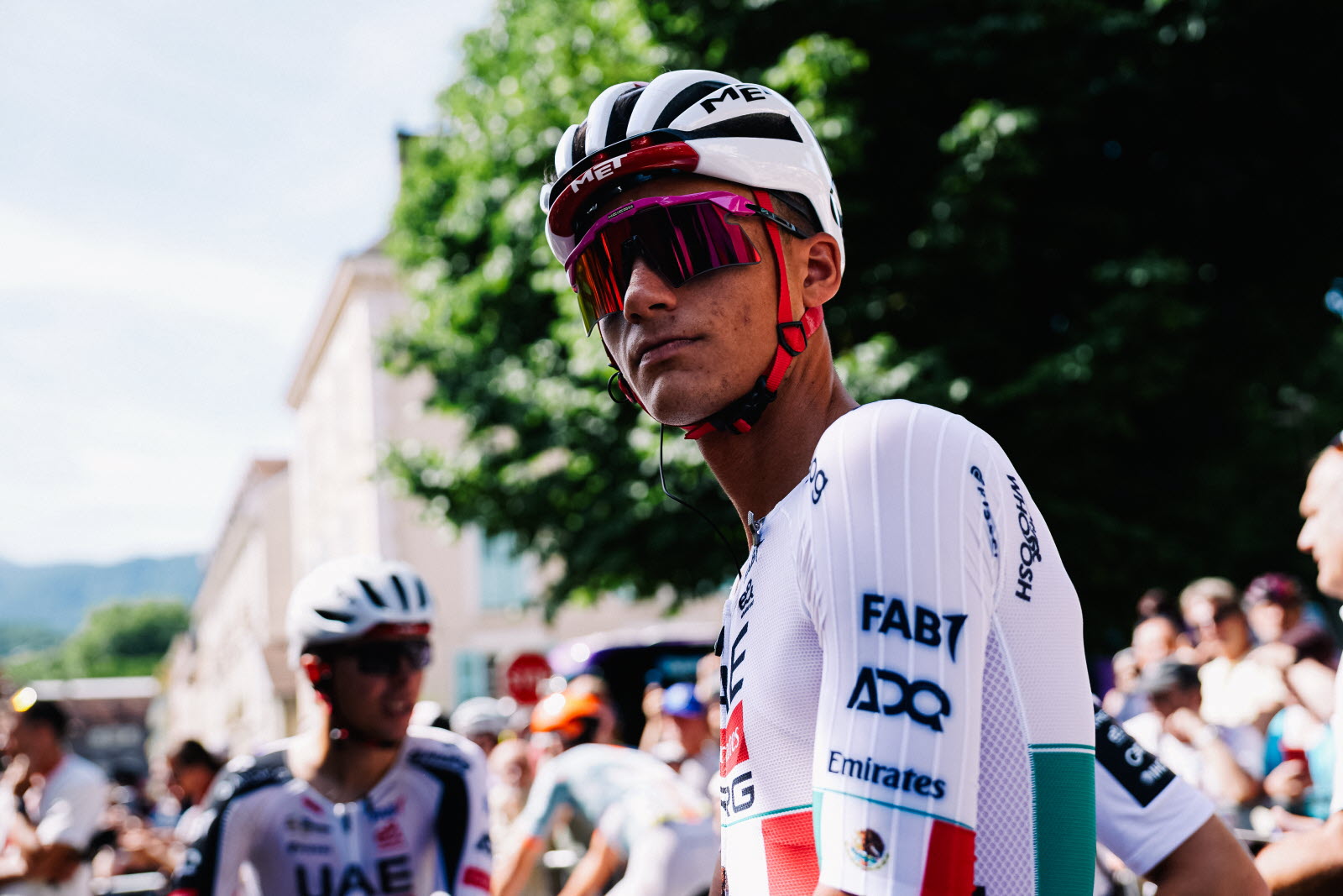 Tour Auvergne-Rhône-Alpes. Isaac Del Toro vole dans le Grand Colombier, Seixas  perd 1'20 après une chute et une folle journée