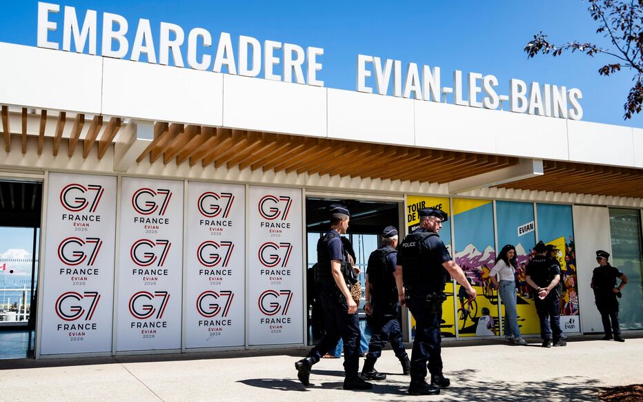 Un an de préparatifs, une ville bunkérisée, interdite de survol : avec le G7,  comment Évian se prépare à devenir le centre du monde - Le Parisien