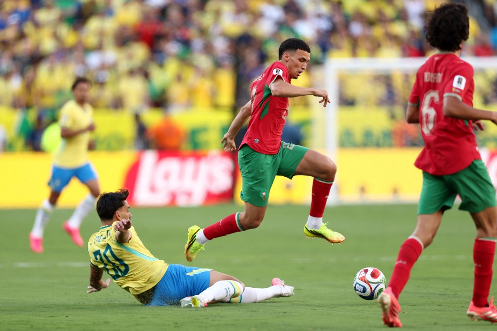 Coupe du monde 2026 : Saibari frappe et Vinicius répond magistralement...  Le premier choc du Mondial entre le Brésil et le Maroc accouche d'un nul  spectaculaire