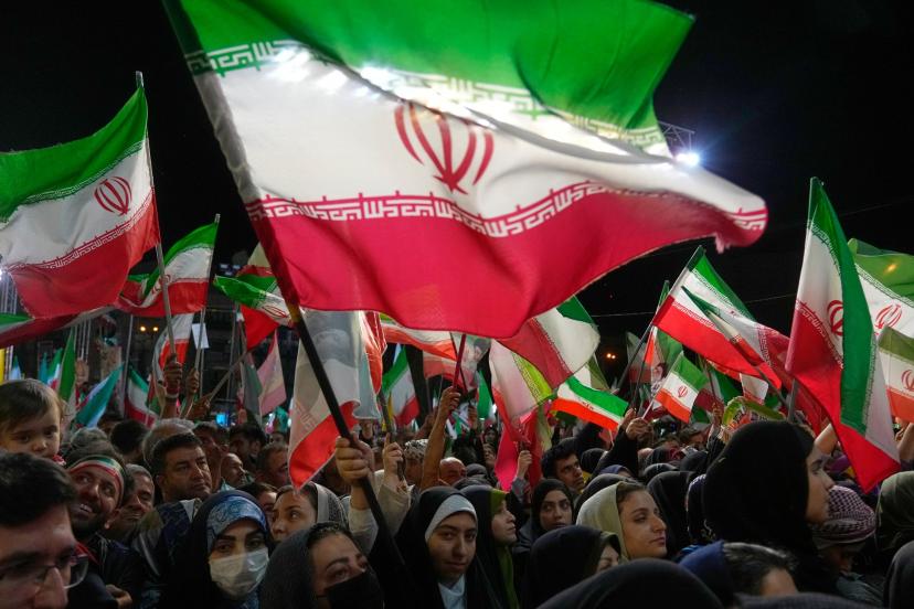 La FIFA va interdire le drapeau de l'Iran d'avant la révolution dans les  stades de la Coupe du monde