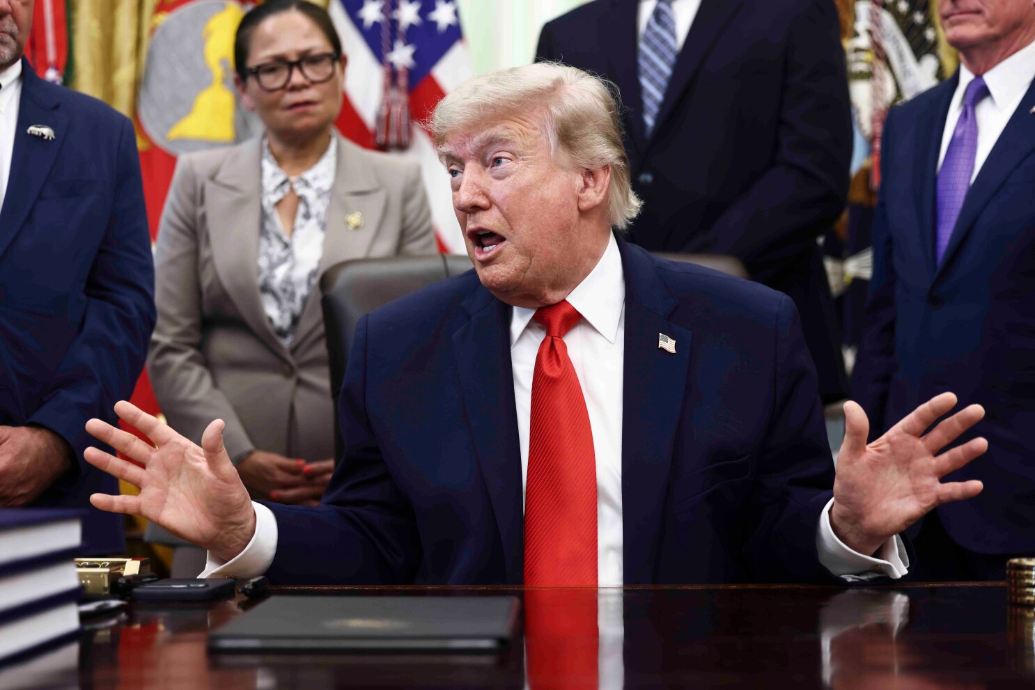 Guerre au Moyen-Orient : Trump annonce un accord « finalisé » avec l'Iran  et la réouverture du détroit d'Ormuz - l'Opinion