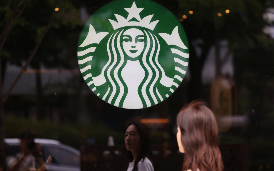 Scandale Starbucks en Corée du Sud : le groupe rejette la faute sur l'IA et  regrette un « fort repli des ventes » - Le Parisien